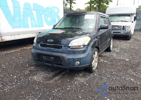 2010 Kia Soul Sport from USA, damaged, VIN KNDJT2A21A7048686